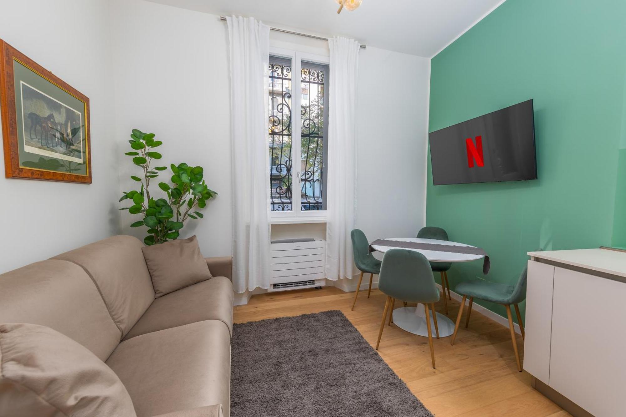 Solari Apartment, In Design Area, Near Tortona District, * Milan